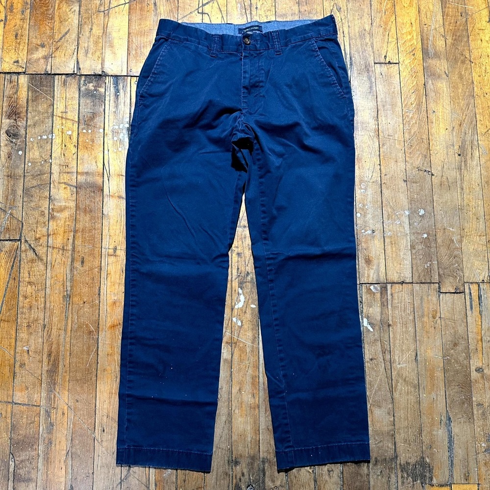 Tommy Hilfiger Chino Pants Men's 32x32 Navy Blue Solid Tailored Fit Straight Leg